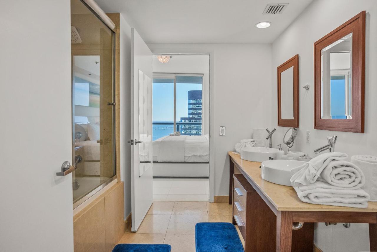 Splendid Unit Outstanding View-w Brickell Casa de férias *